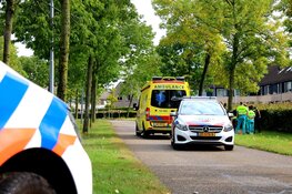 Agent licht gewond bij aanhouding in Huizen