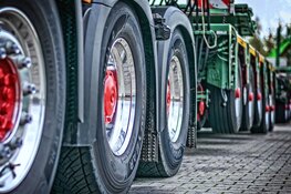 Weesper centrumbewoners luiden noodklok over vrachtverkeer