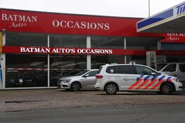 Militairen assisteren bij groot politie-onderzoek in Huizen