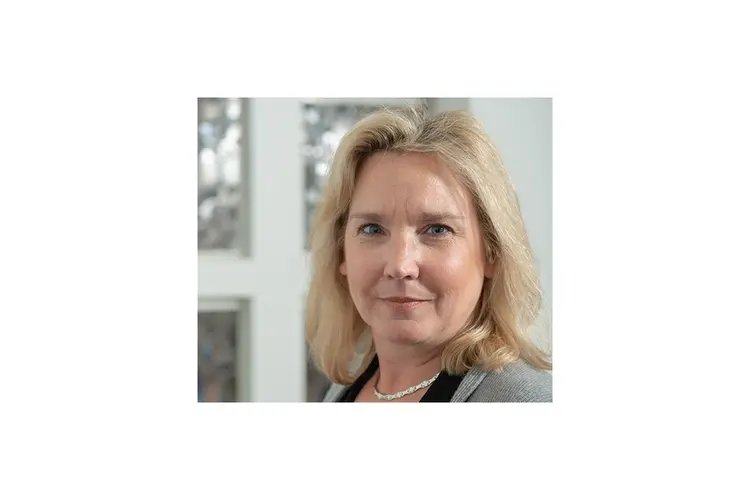 Crys Larson nieuwe burgemeester Wijdemeren