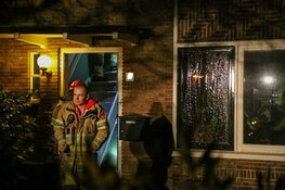 Water komt via de gevel naar beneden in Laren