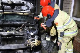 Auto brandt uit voor bedrijf in Bussum