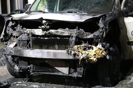 Auto brandt uit voor bedrijf in Bussum