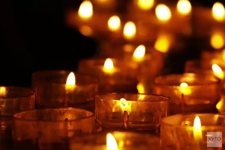Muiden rouwt om omgekomen tiener: geen feest en oproep tot geen vuurwerk