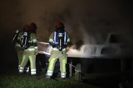 Boot uitgebrand in Naarden