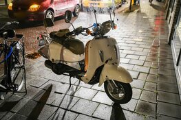 Gewonden bij brommerongeval in Hilversum