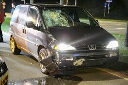 Scooterrijder zwaargewond na ongeval in Huizen