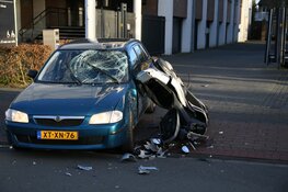 Twee gewonde na ongeluk tussen scooter en auto