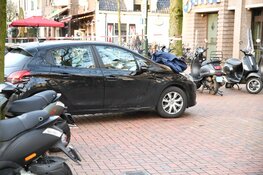 Man naar het ziekenhuis na botsing in Hilversum