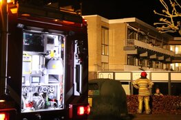 Eerste stormmeldingen in Huizen: zonneschermen kapot