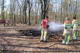 Brandje in bos bij Huizen