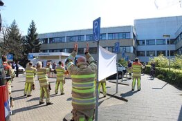 Brandweer Blaricum en Laren bedanken zorgmedewerkers