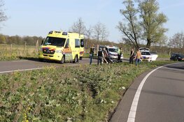 Gewonde bij ongeval op provinciale weg in Ankeveen