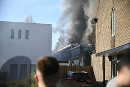 Grote brand in voormalige sigarenfabriek Hilversum