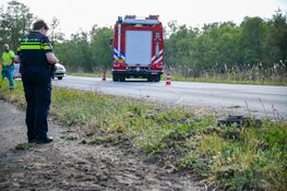 Auto slaat over de kop in Kortenhoef