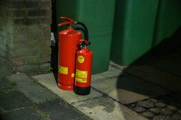 Brandweerman blust auto van buurman