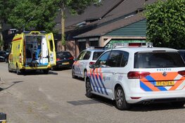 Kindje met spoed naar ziekenhuis gebracht na val uit boomhut