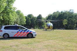 Kindje met spoed naar ziekenhuis gebracht na val uit boomhut
