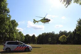 Kindje met spoed naar ziekenhuis gebracht na val uit boomhut
