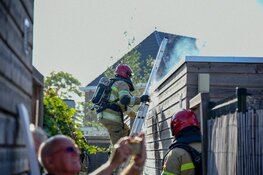 Brand in schuur in Nederhorst den Berg