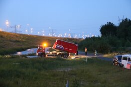 Grote zoekactie van politie in bos bij Muiden