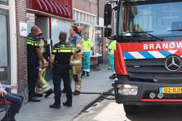 Flinke brand op balkon in Weesp