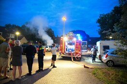 Twee auto&#39;s beschadigd na brand in Blaricum