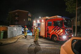 Auto door brand verwoest in Hilversum