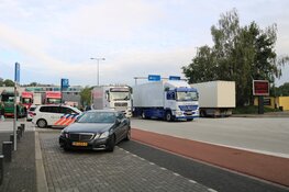 Kermis exploitanten demonstreren op mediapark Hilversum