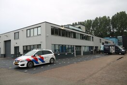 Politie-actie op bedrijventerrein in Weesp