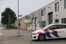 Politie-actie op bedrijventerrein in Weesp