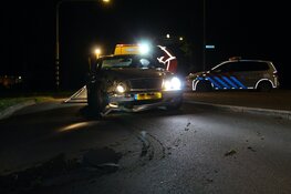 Bestuurder op de vlucht na ongeval in Huizen