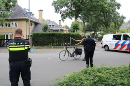 Fietser (85) overleden na ernstig ongeval in Bussum