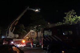 Kat vast in schoorsteenkanaal in Huizen