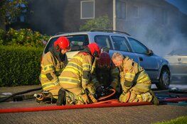 Auto in vlammen op in 's-Graveland