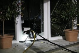 Flinke brand bij stomerij in Bussum