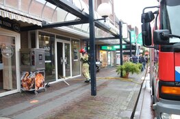 Brand in leegstaand winkelpand Bussum