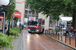 Brand in leegstaand winkelpand Bussum