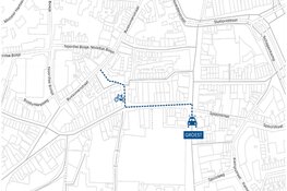 Wie gooide een hamer naar de politie?