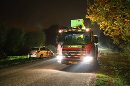 Drie personen naar ziekenhuis na brand Muiderberg